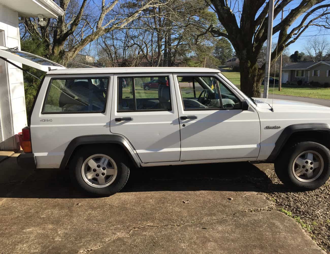 Readers-Trucks-Gear-Patrol-Cherokee