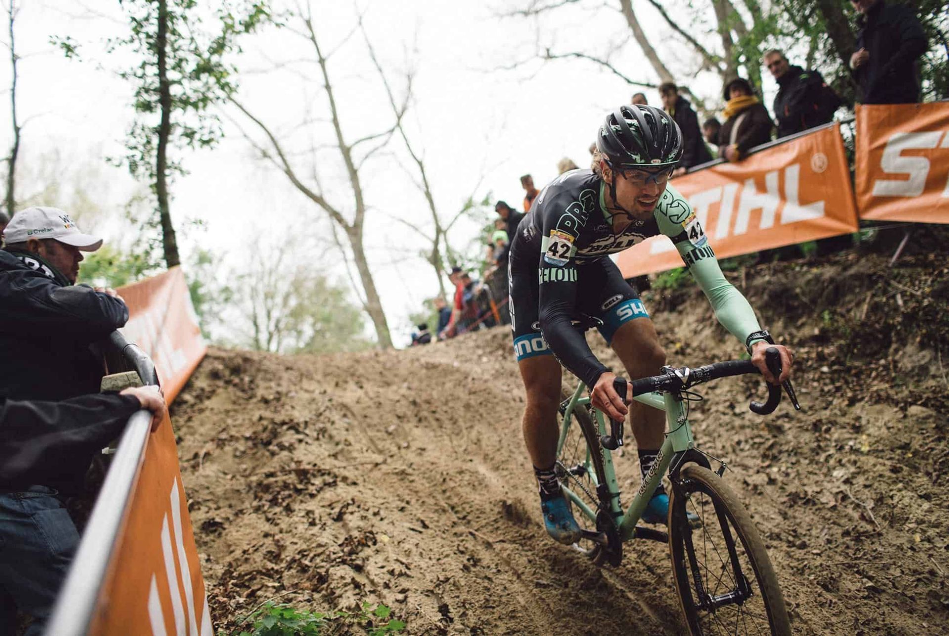 The-Complete-Guide-to-Cyclocross-Gear-Patrol-Inline-4