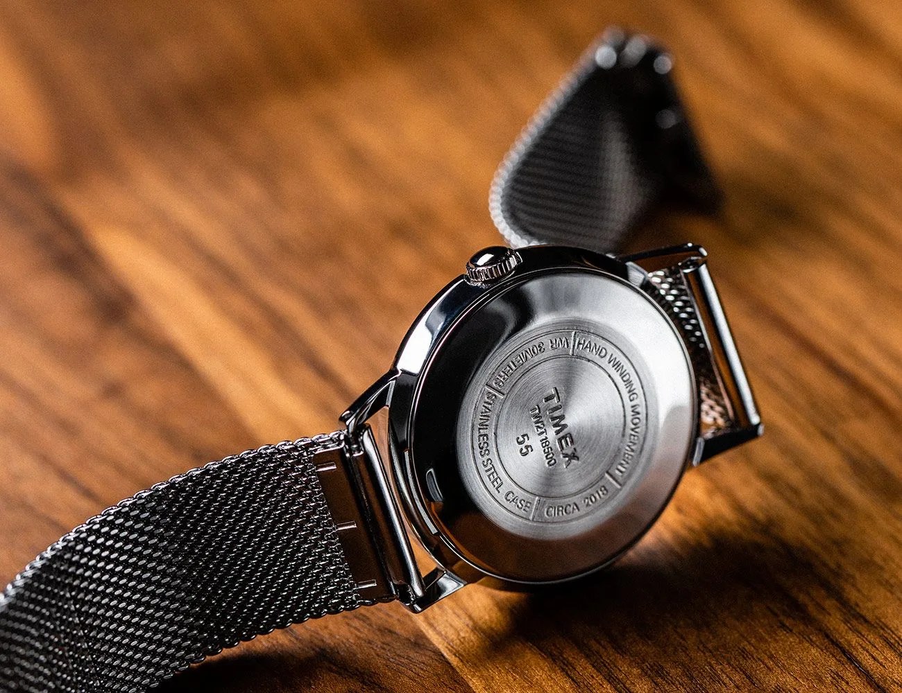 Timex-Marlin-Mesh-gear-patrol-ambiance-4