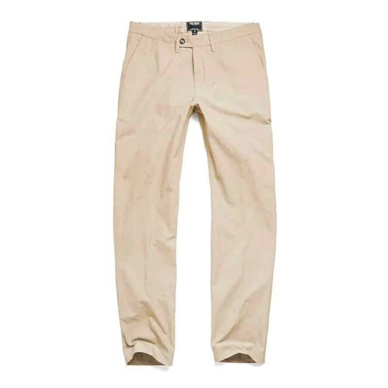Todd-Snyder-Deal-Gear-Patrol-Hudson-Tab-Chino