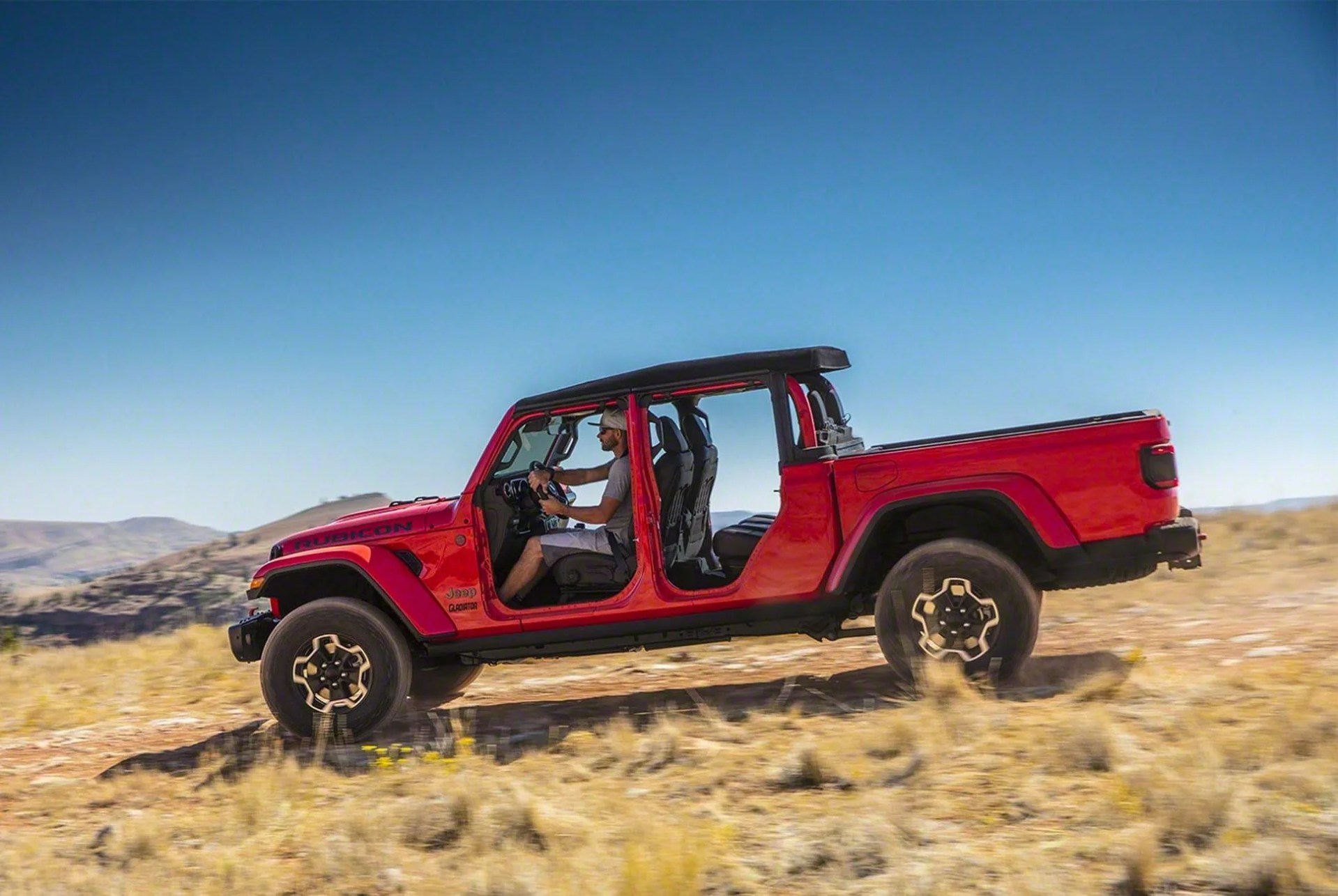 2019-Jeep-Gladiator-gear-patrol-slide-3
