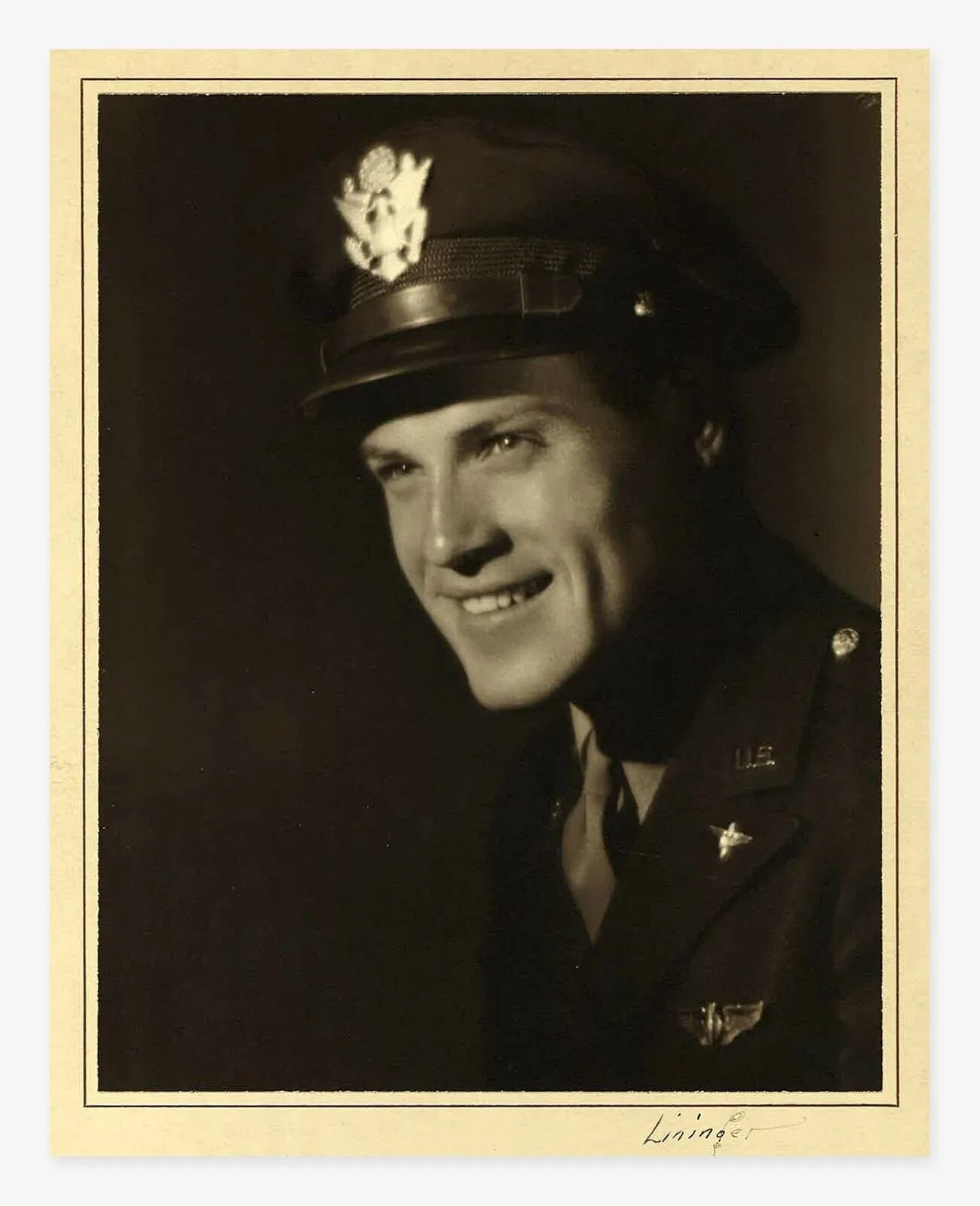 A-WWII-Vet-and-His-Patek-Philippe-Watch-from-1944-gear-patrol-Charles-Woehrle