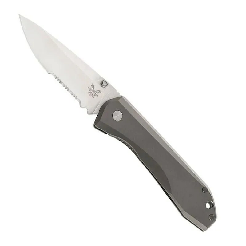 Backcountry-Knife-Sale-gear-patrol-benchmade