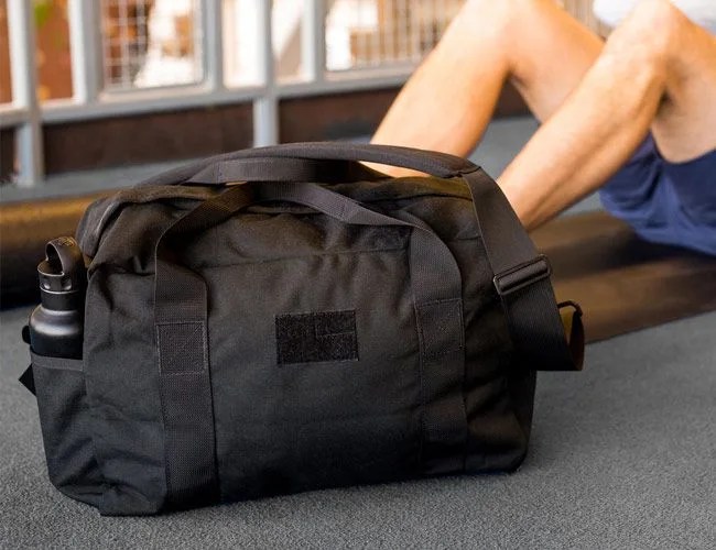 Best-Work-to-Gym-Bags-That-Dont-Look-Geeky-gear-patrol-full-lead