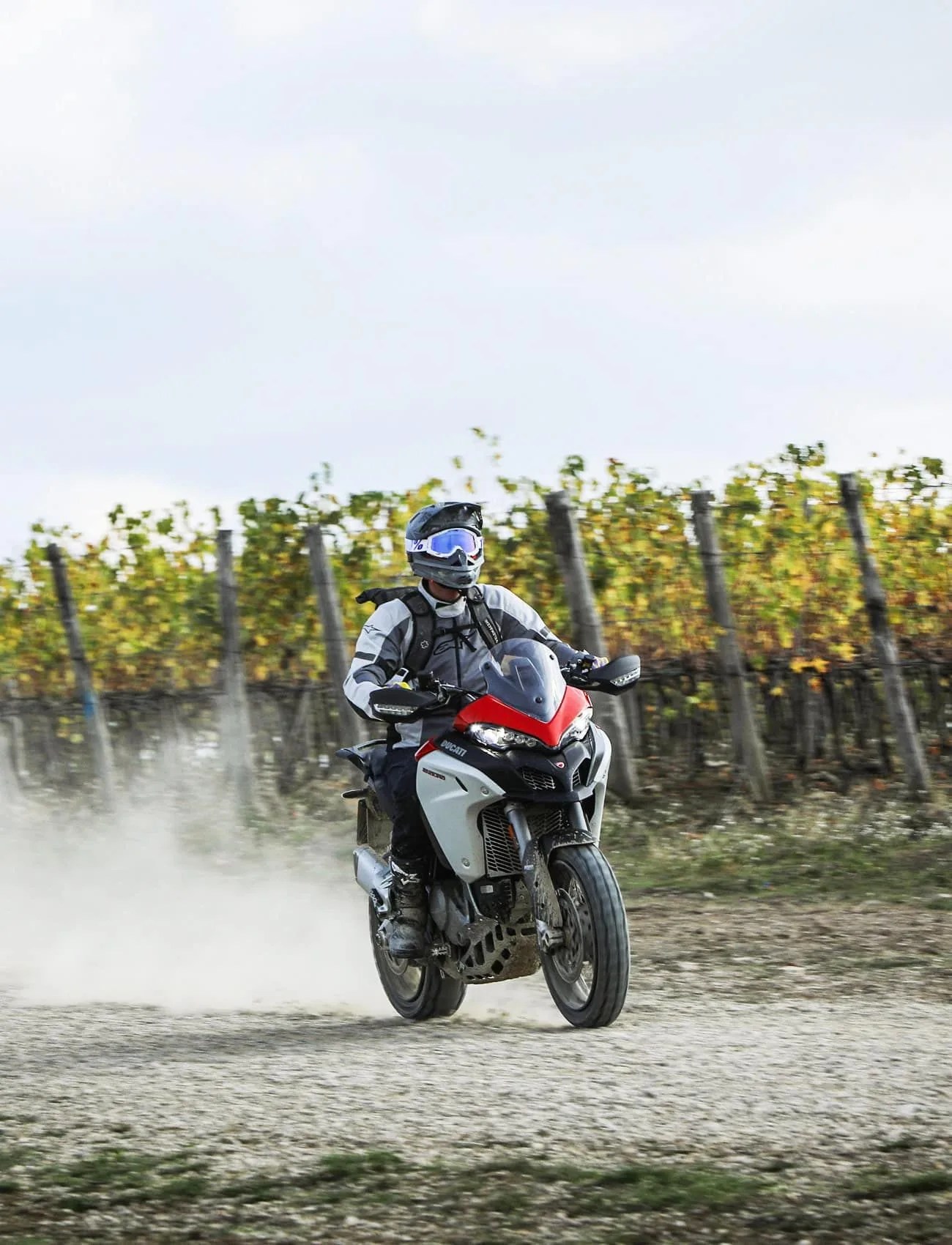 Ducati-Multistrada-1260-Enduro-Review-gear-patrol-ambiance
