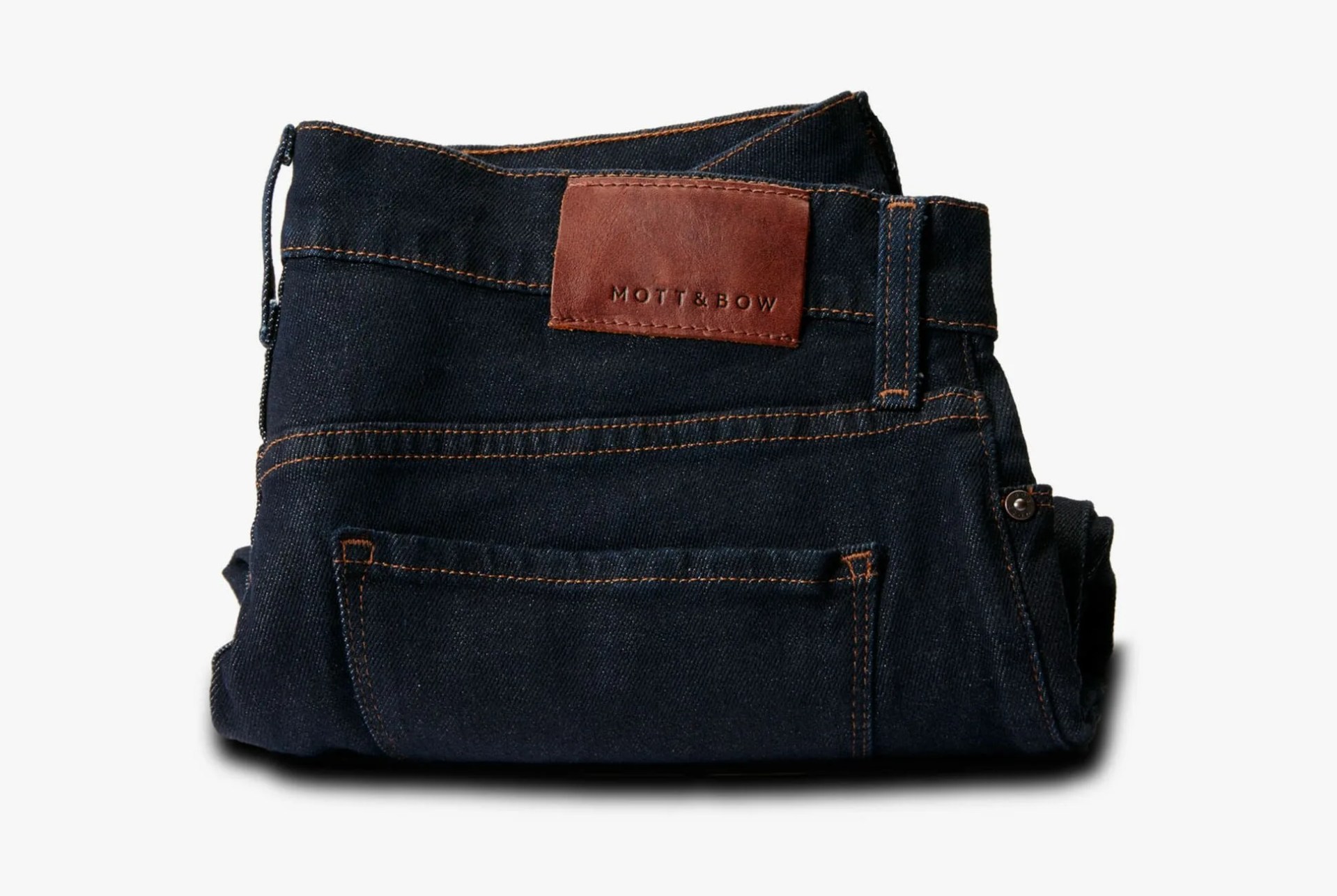 Mott-Bow-Jeans-gear-patrol-full-lead