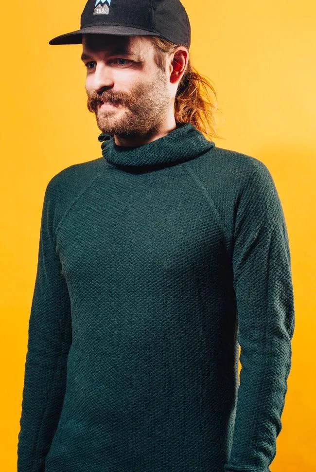 Patagonia-Baselayer-Gear-Patrol-Ambiance
