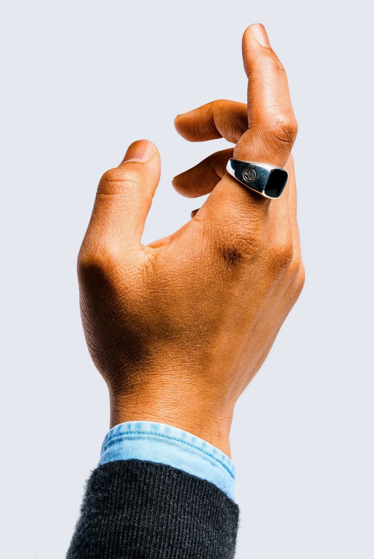 Signet-Ring-gear-patrol-yurman-02