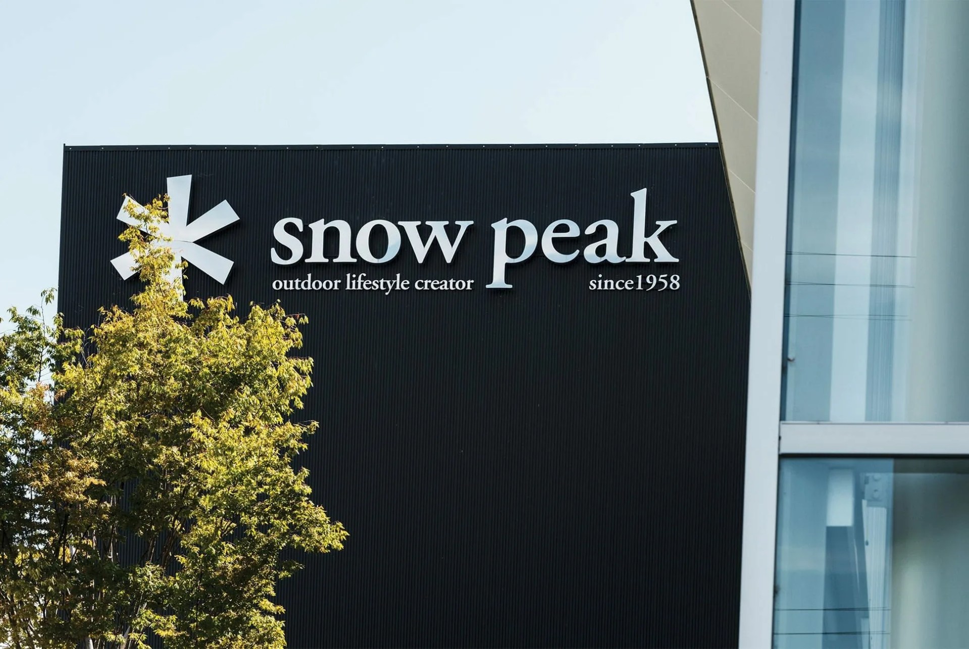 snow-peak-M2W-gear-patrol-body-05
