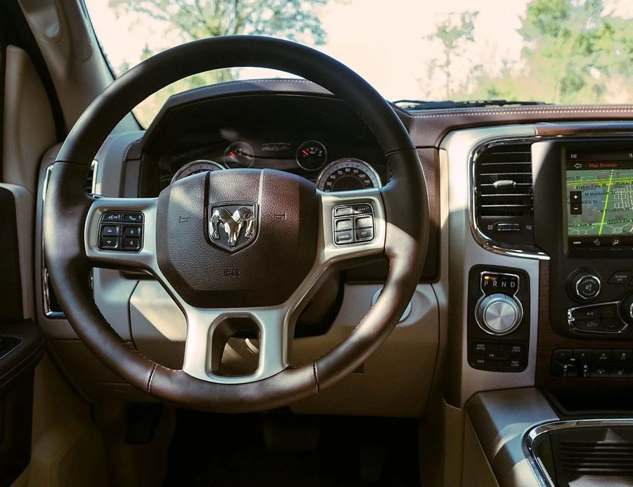 10-Best-Car-Interiors-gear-patrol-Ram-1500-Limited-Crew-Cab-4×4