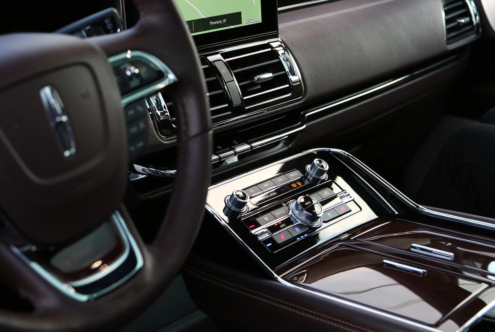 10-Best-Car-Interiors-gear-patrol-lead-full