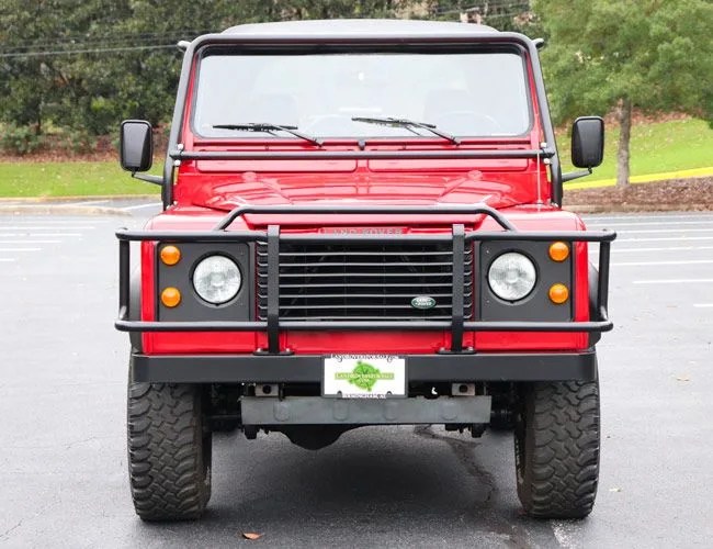 1994-LR-Defender-90-NAS-Fastback-gear-patrol-lead-feature