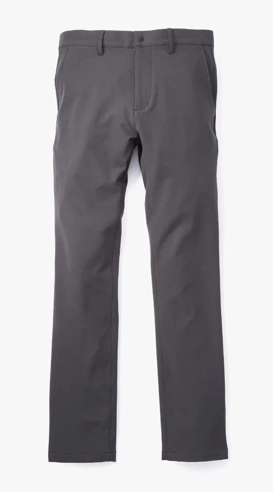 25-Perfect-Gifts-for-the-Adventurer-gear-patrol-Proof-Nomad-Pant-2