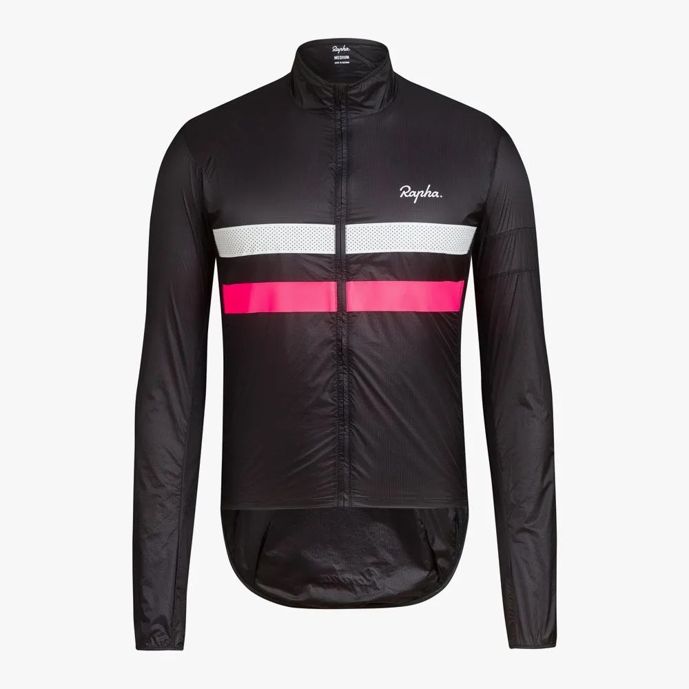 25-Perfect-Gifts-for-the-Athlete-gear-patrol-rapha