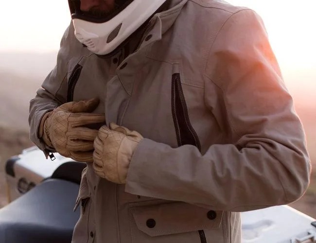 Aether-ADV-Suit-gear-patrol-full-featured