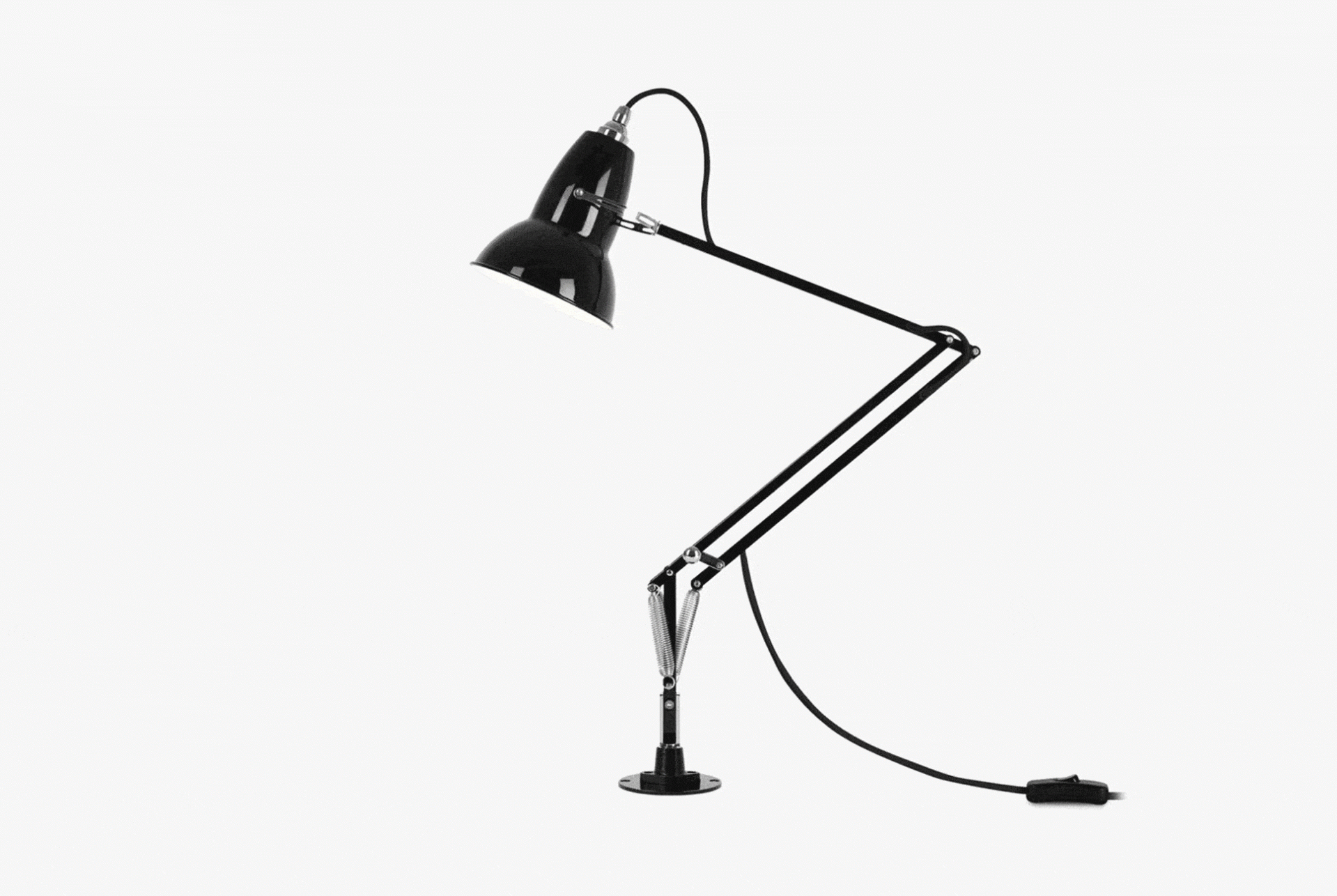 Anglepoise-Deal-Gear-Patrol-lead-full