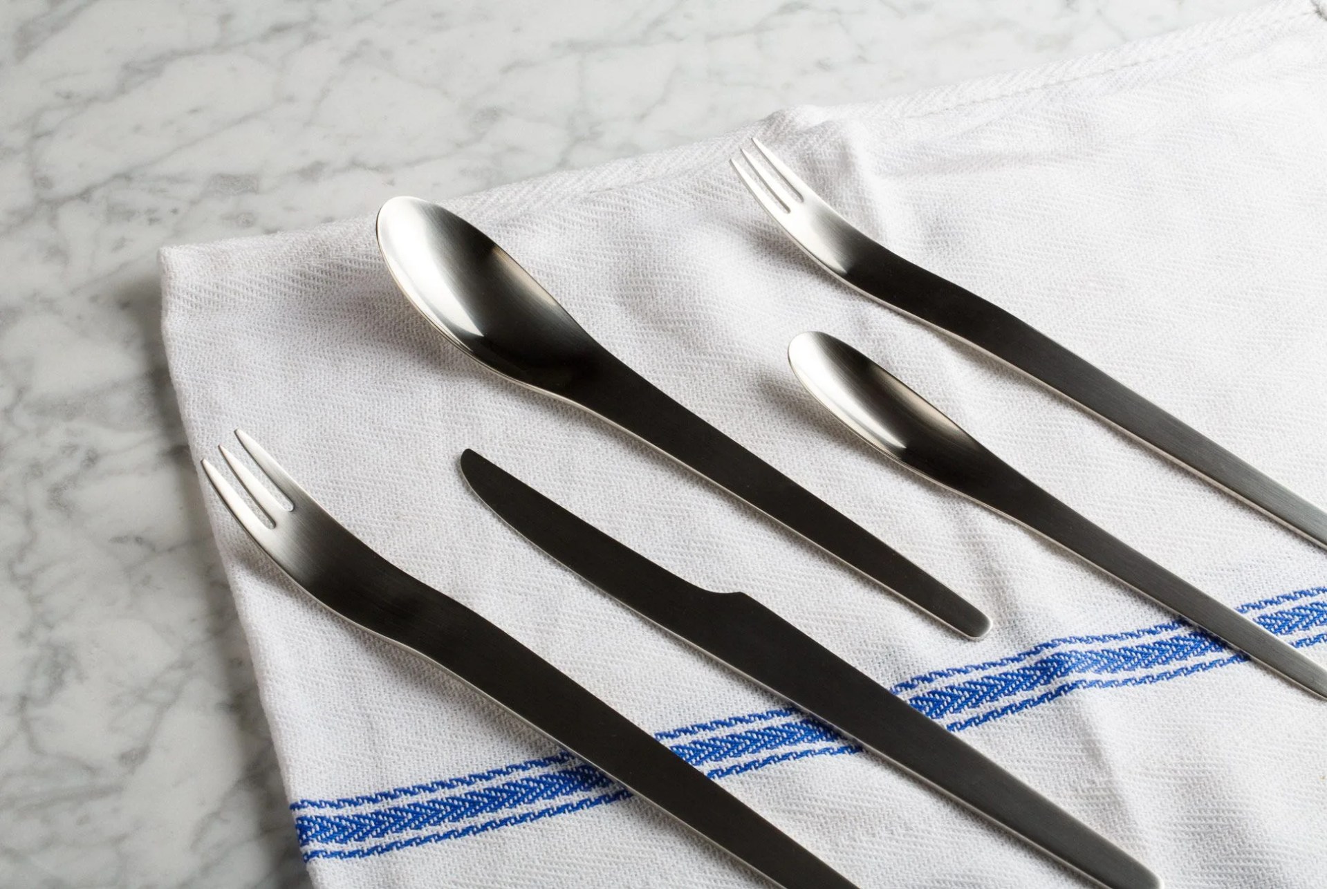 Architect-Cutlery-Gear-Patrol-Arne-Jacobssen