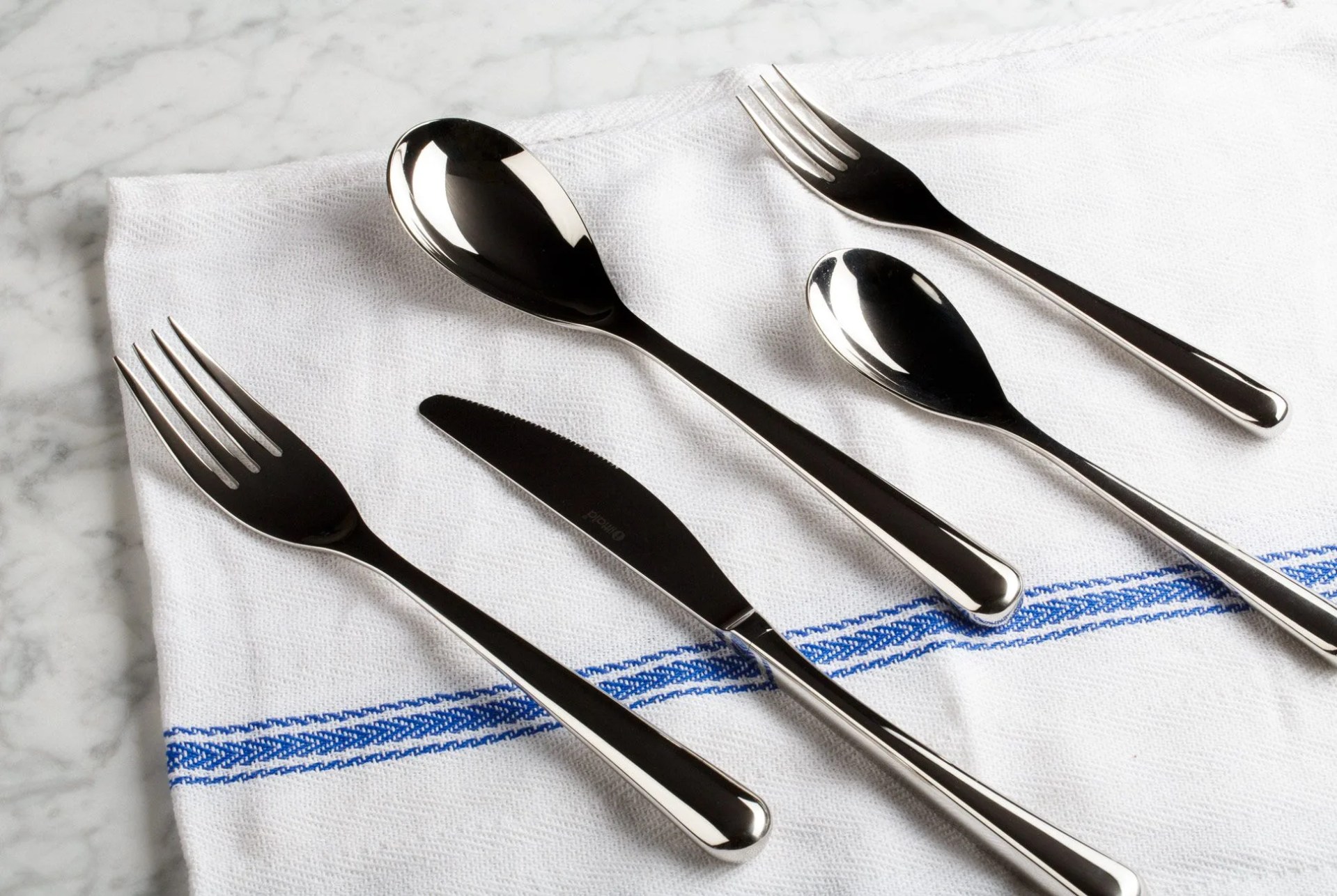 Architect-Cutlery-Gear-Patrol-Iittala-Piano