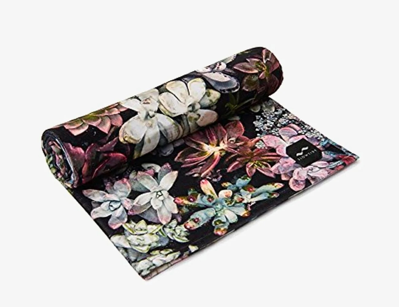 Best-Gifts-For-The-Waterman-Gear-Patrol-slowtide-towel