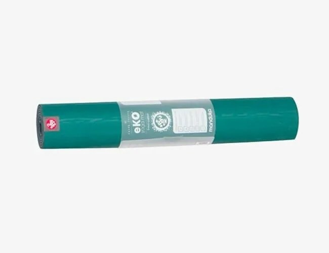 Best-Gifts-for-Athletes-gear-patrol-yoga-mat