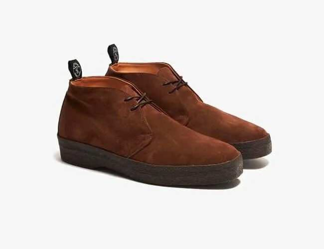 Best-Gifts-for-Business-Travelers-gear-patrol-shoes