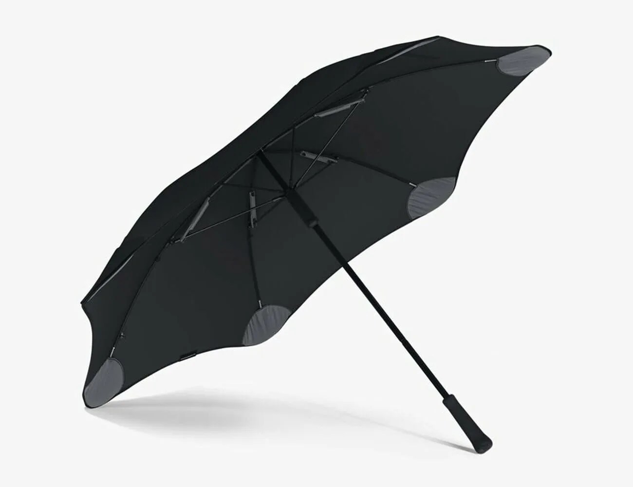 Best-Gifts-for-the-Commuter-gear-patrol-Blunt
