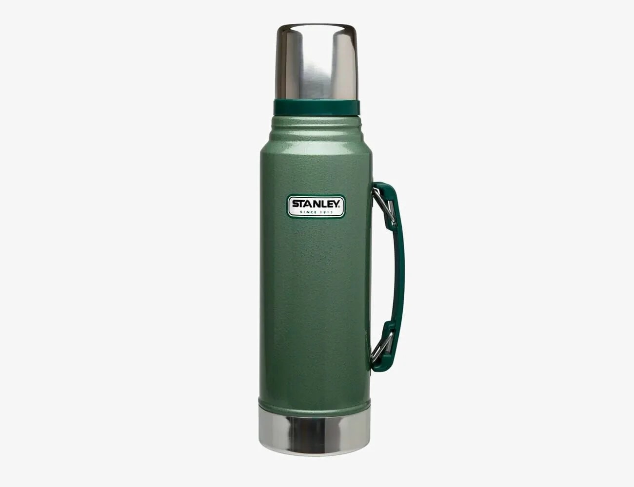 Best-Gifts-for-the-Commuter-gear-patrol-Classic-Stanley-1L-Vacuum-Bottle-and-Cup