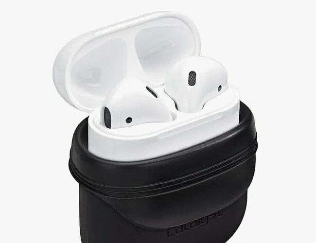Catalyst-Waterproof-Case-Airpods-gear-patrol-lead-feature