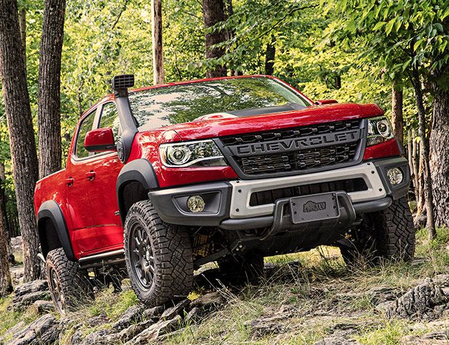 Chevrolet-Colorado-ZR2-Bison-Truck-gear-patrol-lead-feature