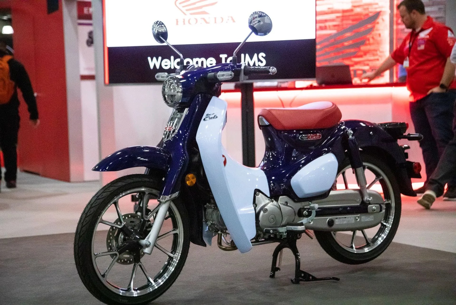 IMS 2018 Show Gear Patrol Honda Slide 01