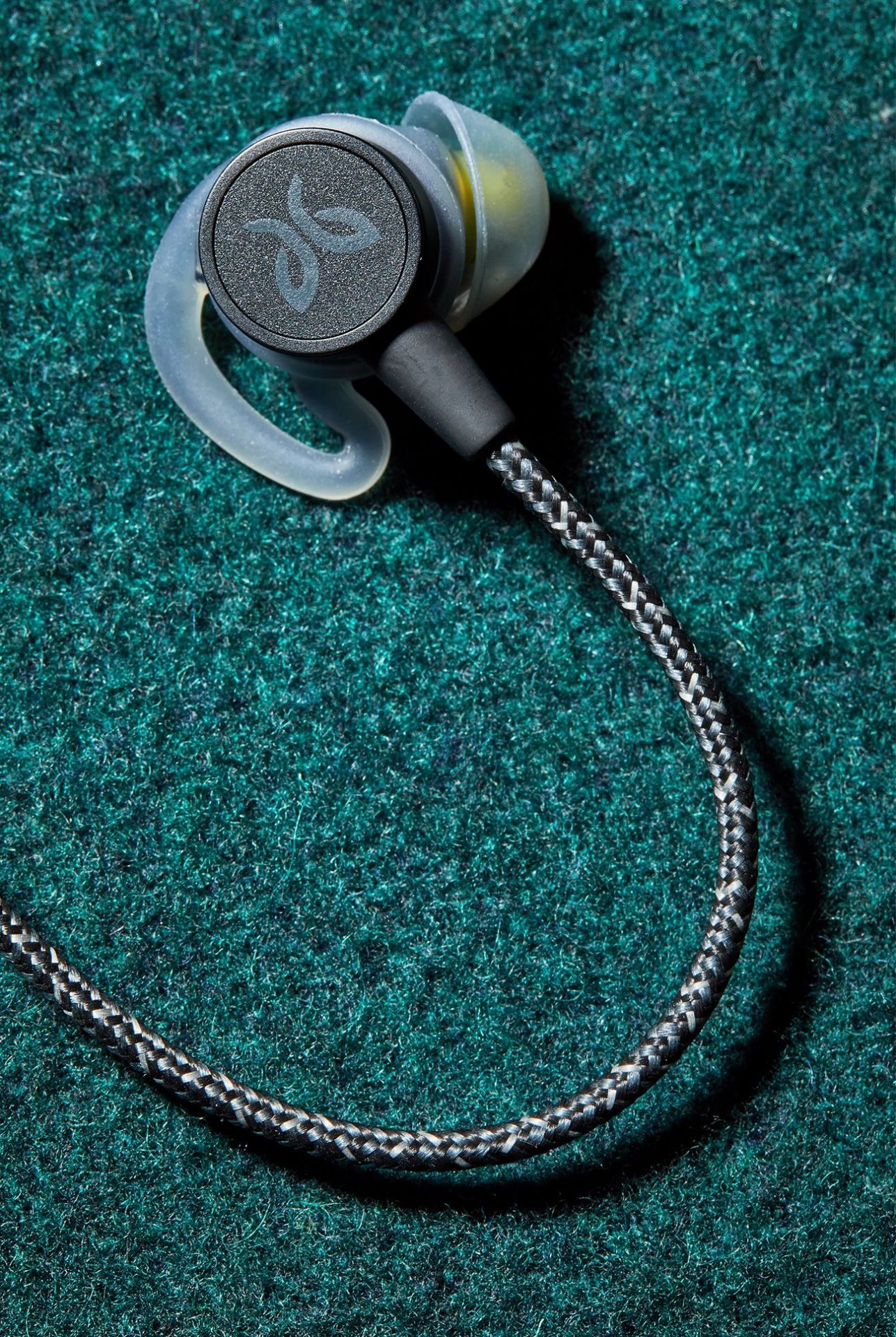 Jaybird-Tarah-Pro-Review-gear-patrol-body-02