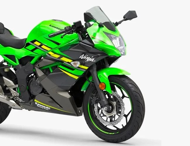 Kawasaki-Ninja-125-Gear-Patrol-Feature
