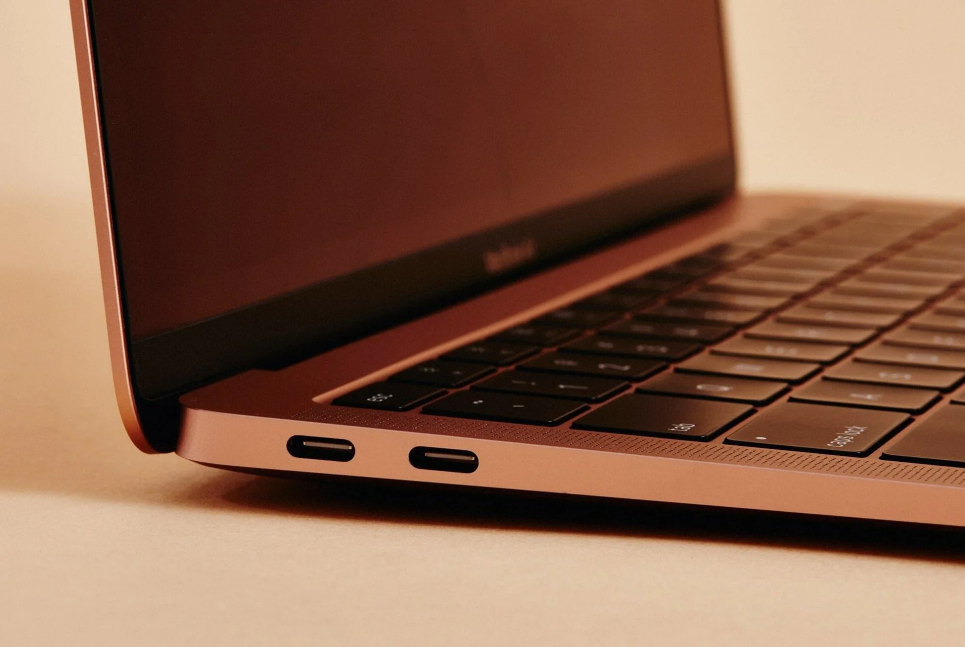 Macbook-Air-Review-Gear-Patrol-Inline-2