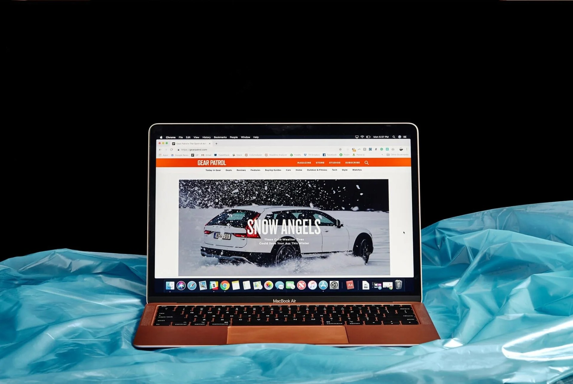 Macbook-Air-Review-Gear-Patrol-Inline-7