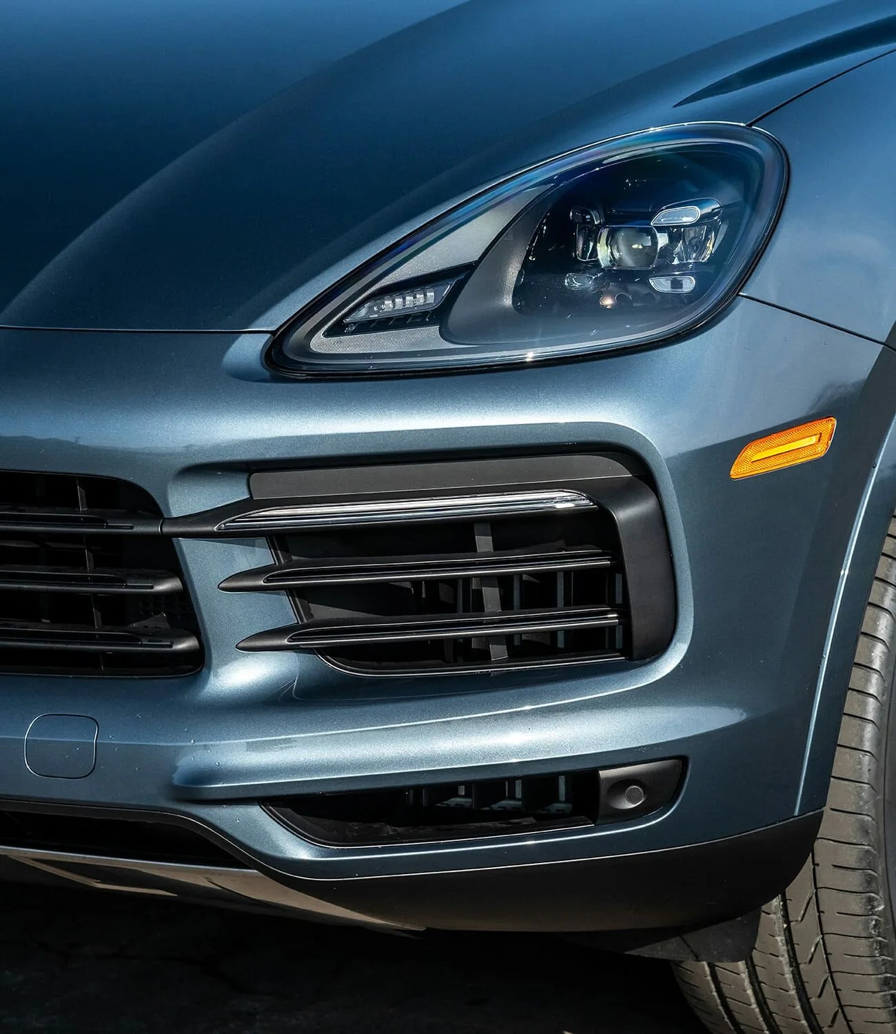 porsche cayenne headlight