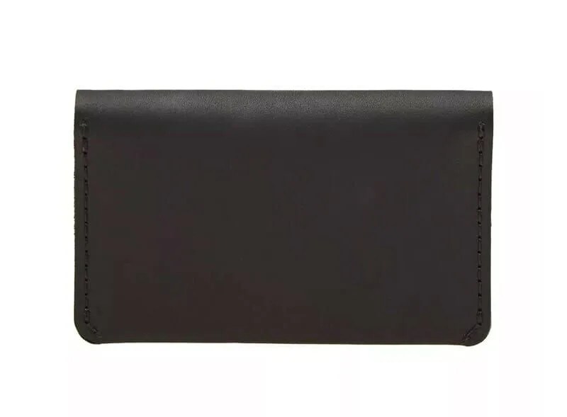 Red-Wing-Wallets-gear-patrol-cardholder-flip
