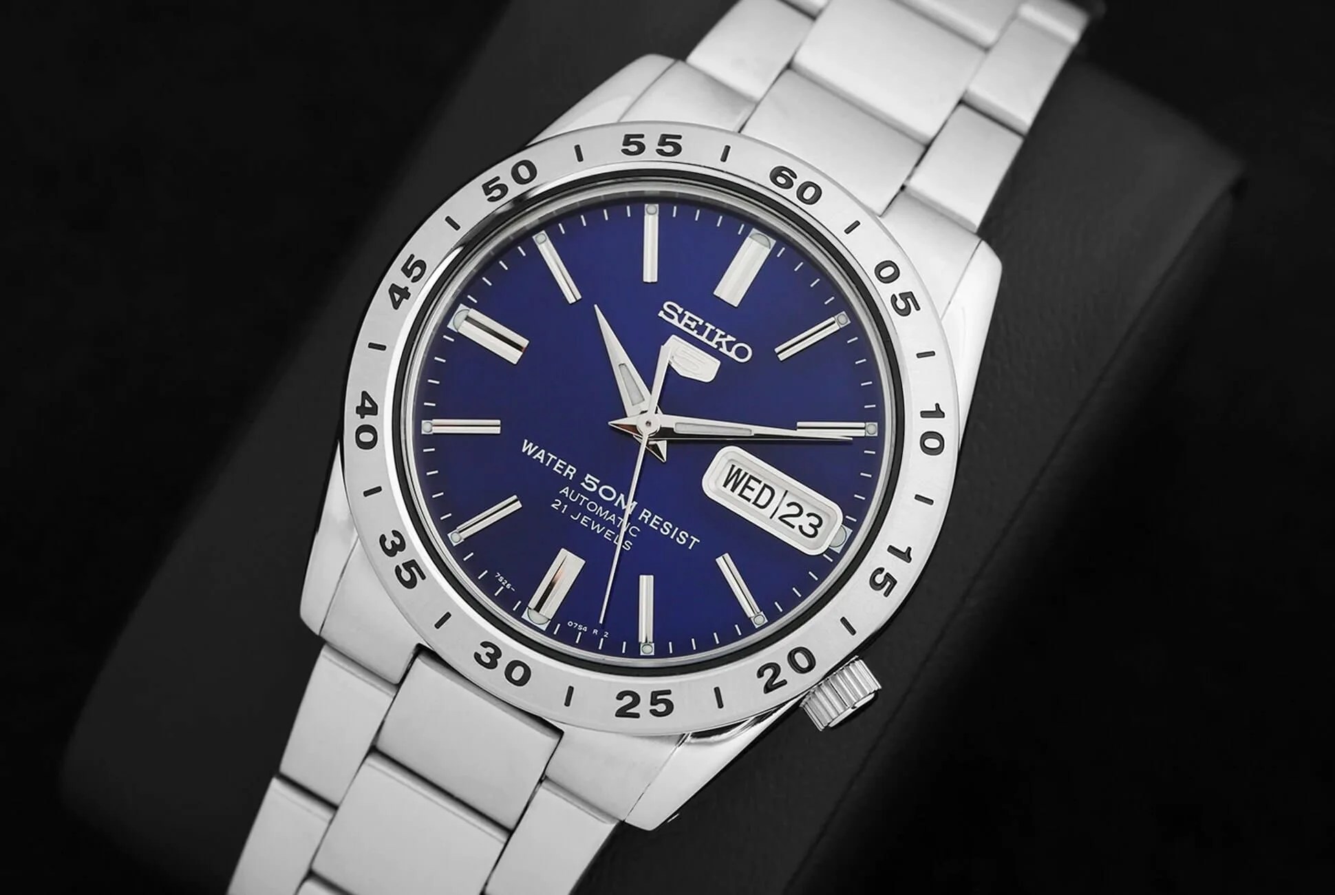 Seiko-5-SNKD99K1-Deal-gear-patrol-lead-full