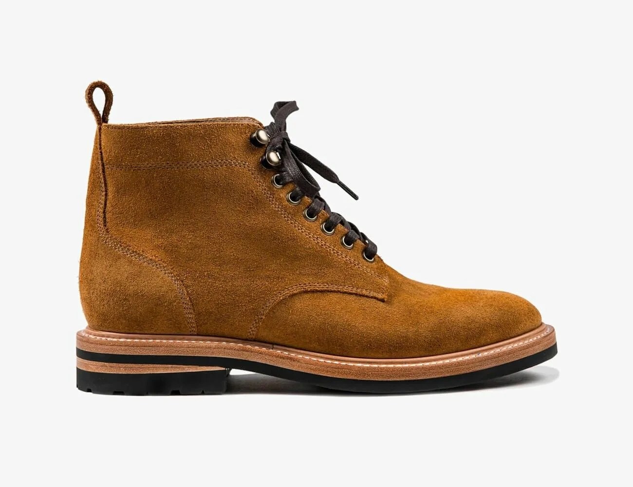 Stylish-Gifts-for-Men-gear-patrol-Taylor-Stitch-Weatherproof-Trench-Boot