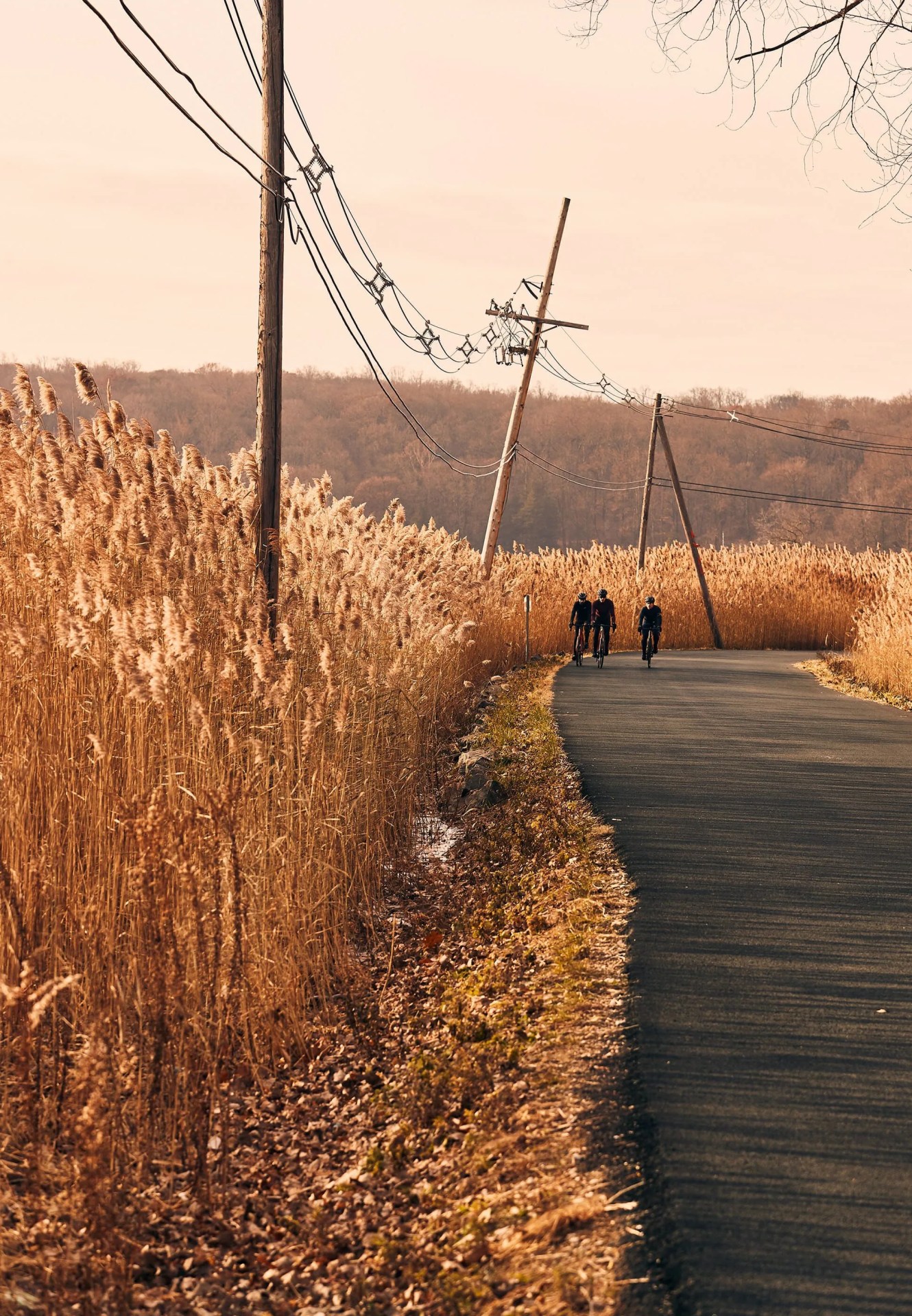 The-3-Best-Winter-Cycling-Kits-of-2019-gear-patrol-013