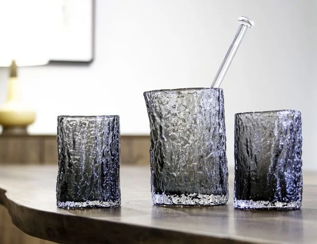 Vitreluxe-Stump-Cocktail-Set-gear-patrol-full-featured