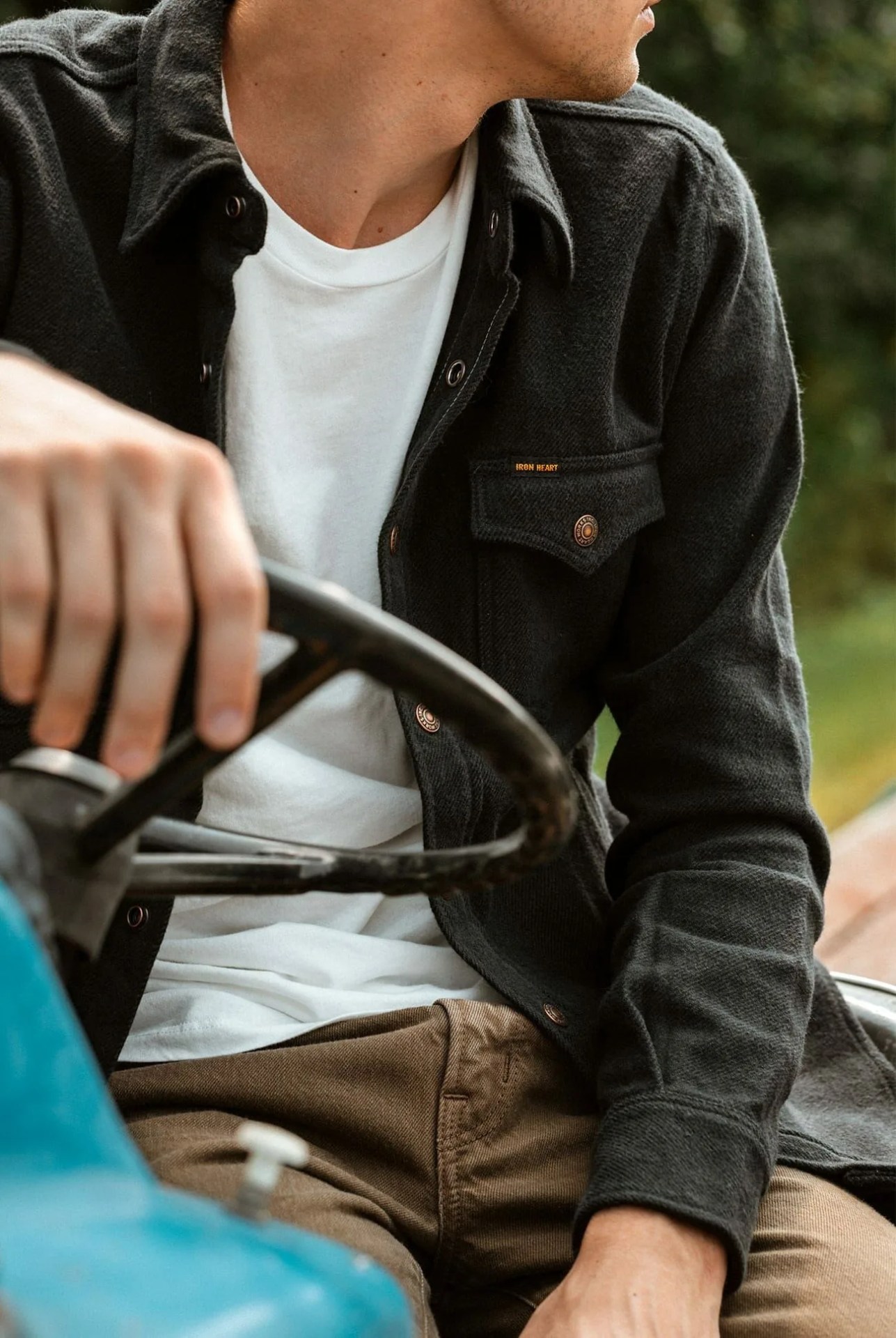 overshirts-M2W-gear-patrol-iron-heart