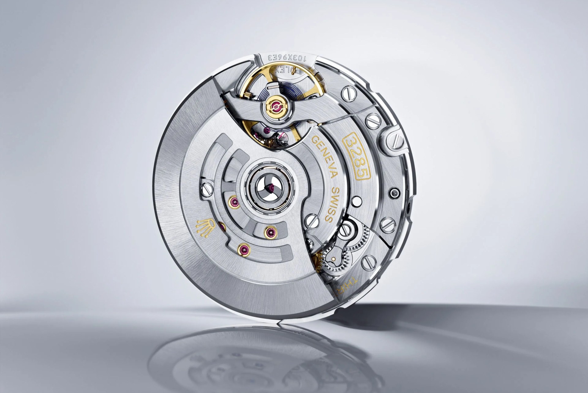 internal part of a rolex gmt watch