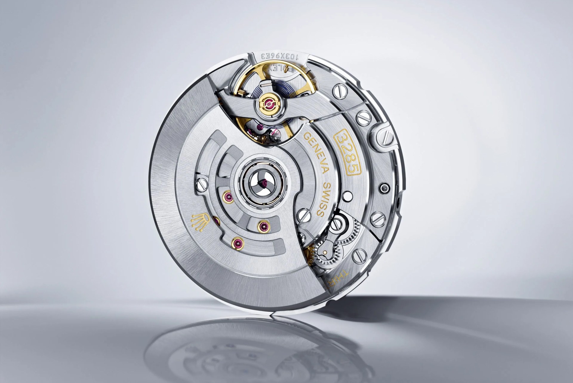 internal part of a rolex gmt watch