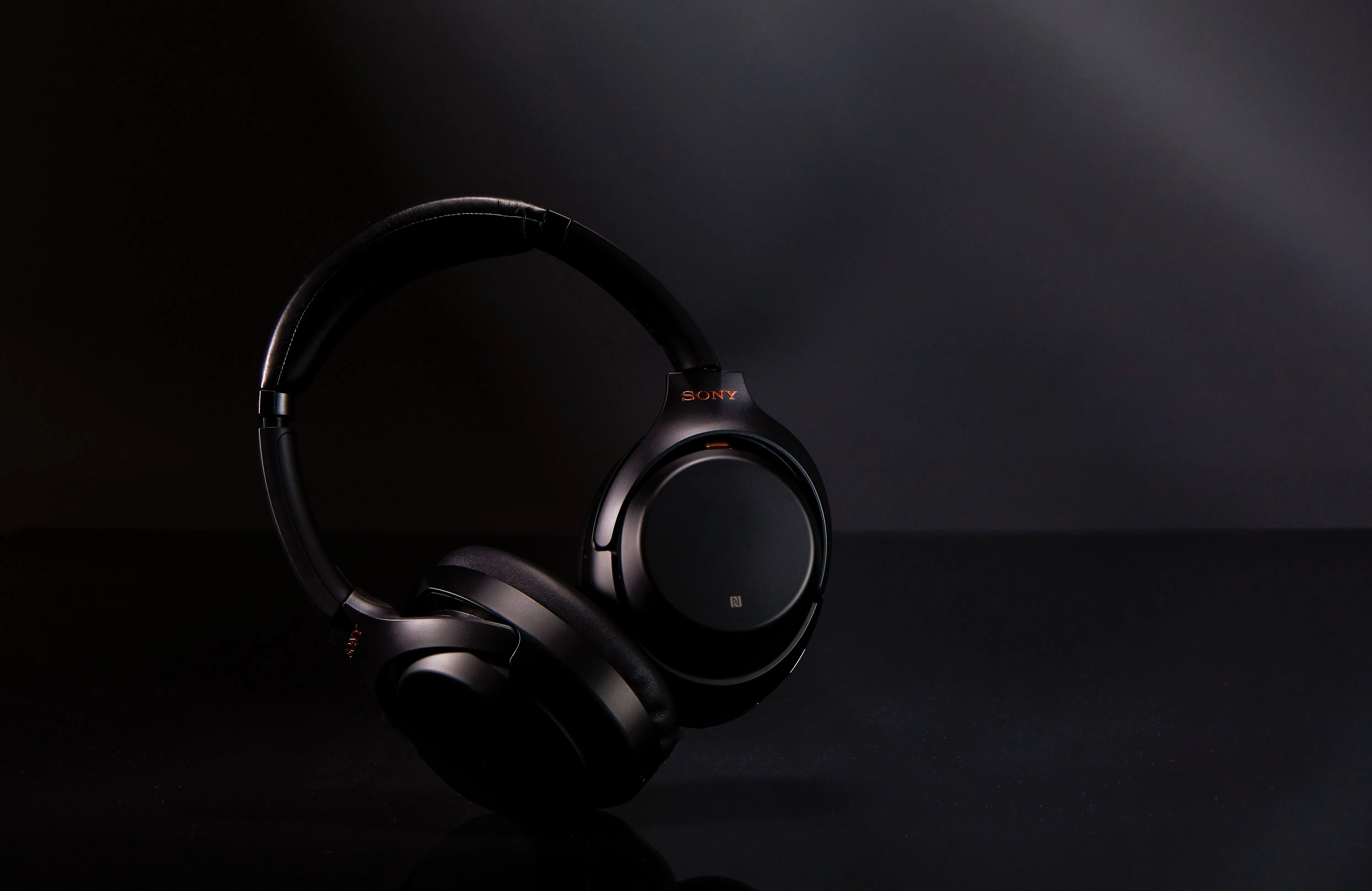 bose wh 1000xm2 over ear wireless headphones