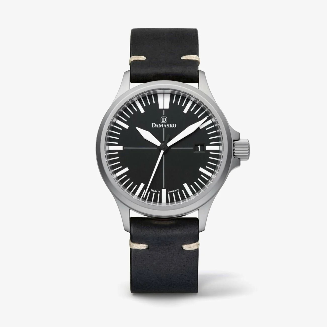8-Couples-Watches-gear-patrol-Damasko-DS30-39mm