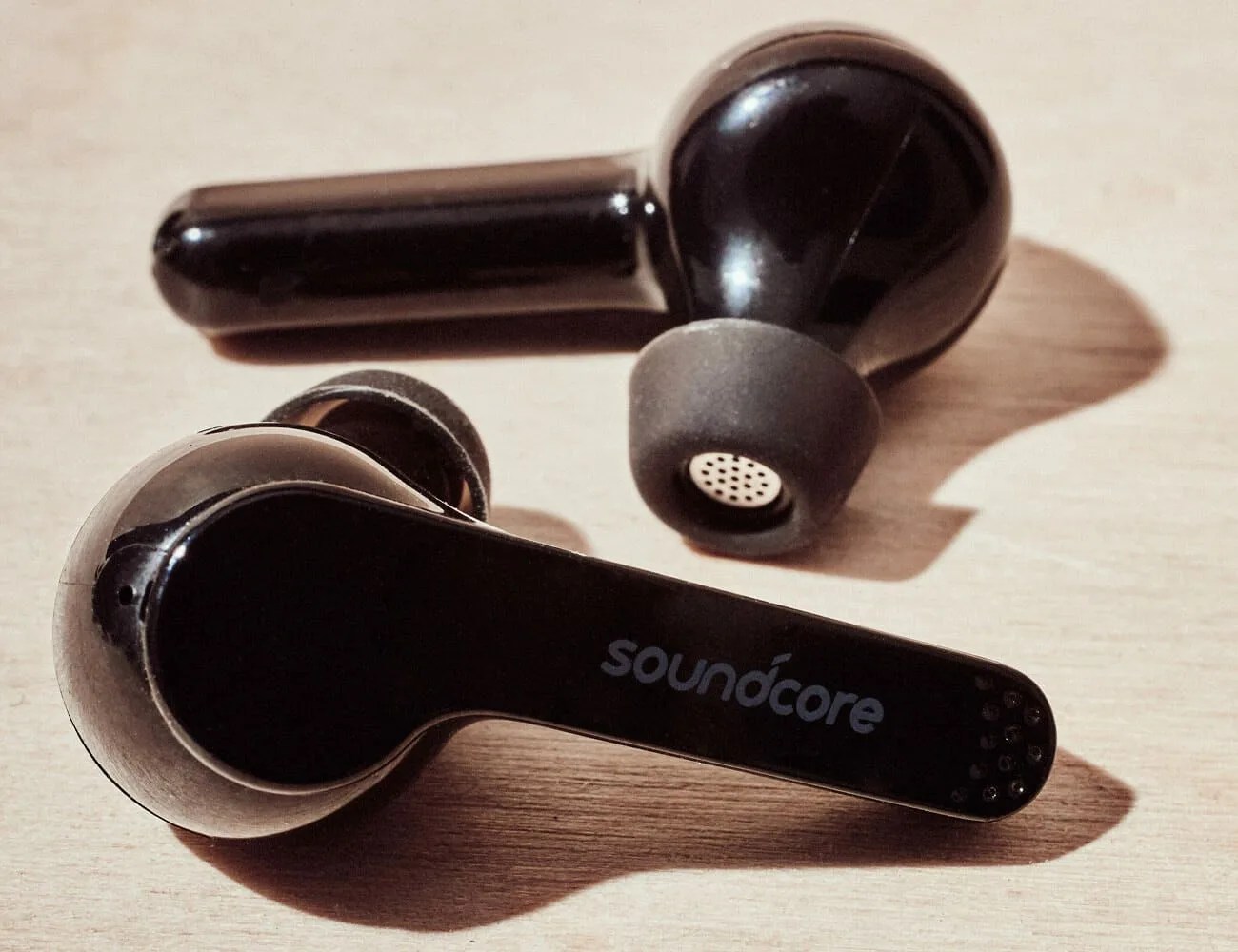 Anker-Airpods-Review-Gear-Patrol-inline-3