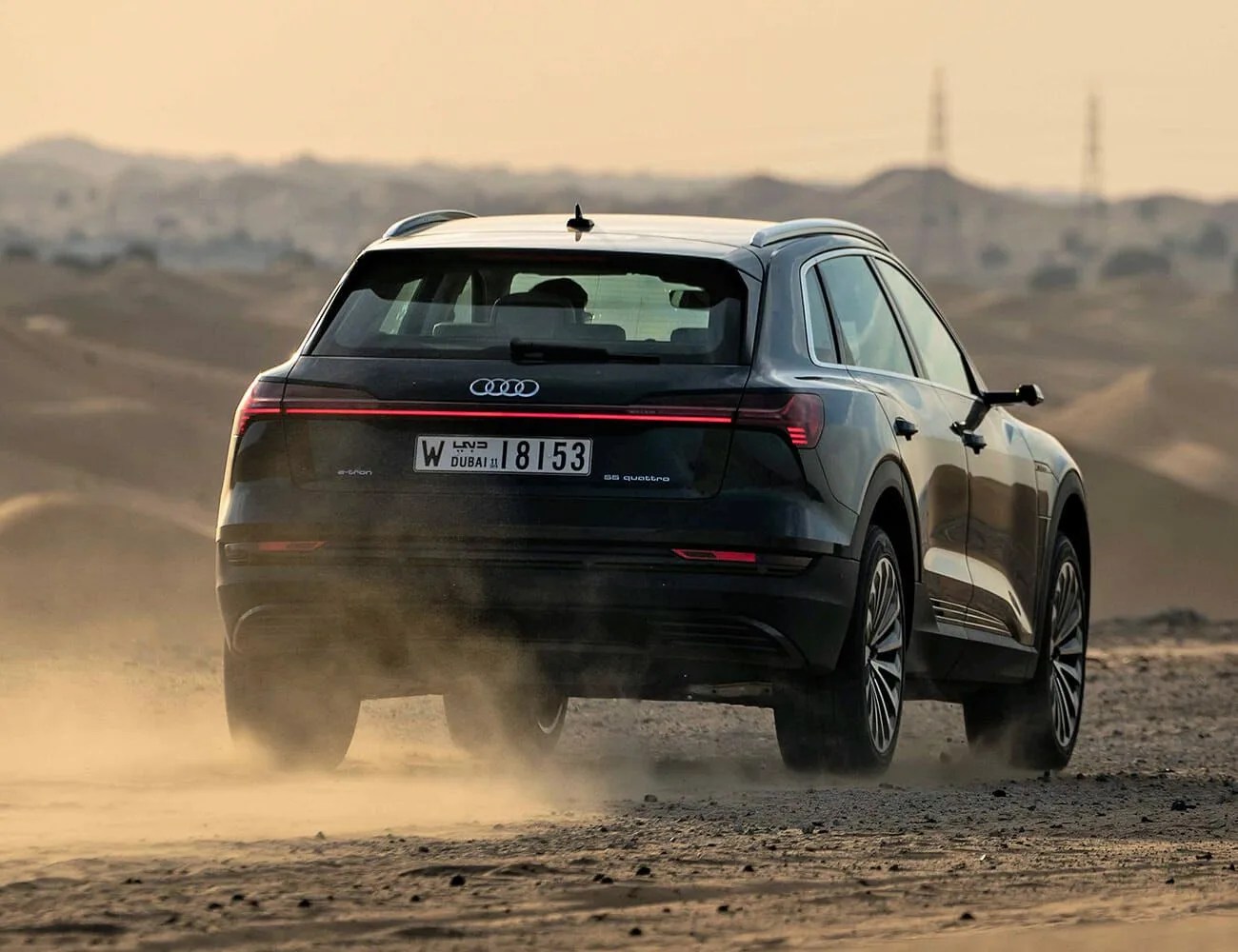 Audi-ETron-gear-patrol-ambiance-2