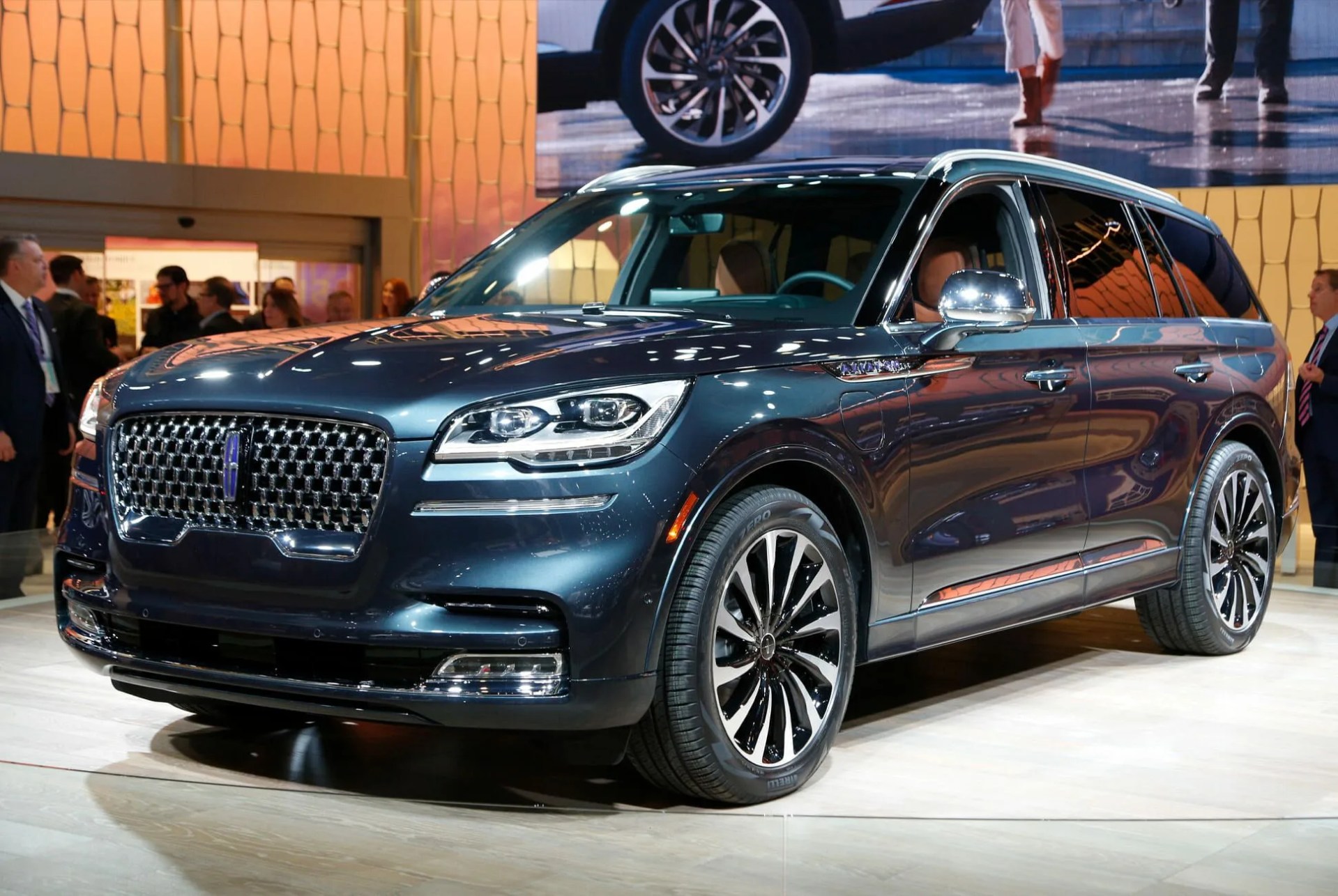 Best-of-NAIAS-Gear-Patrol-lincoln