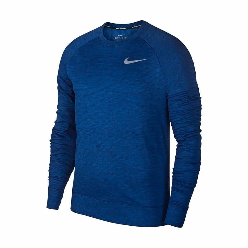 Nike-Nordstrom-Deal-gear-patrol-Long-Sleeve