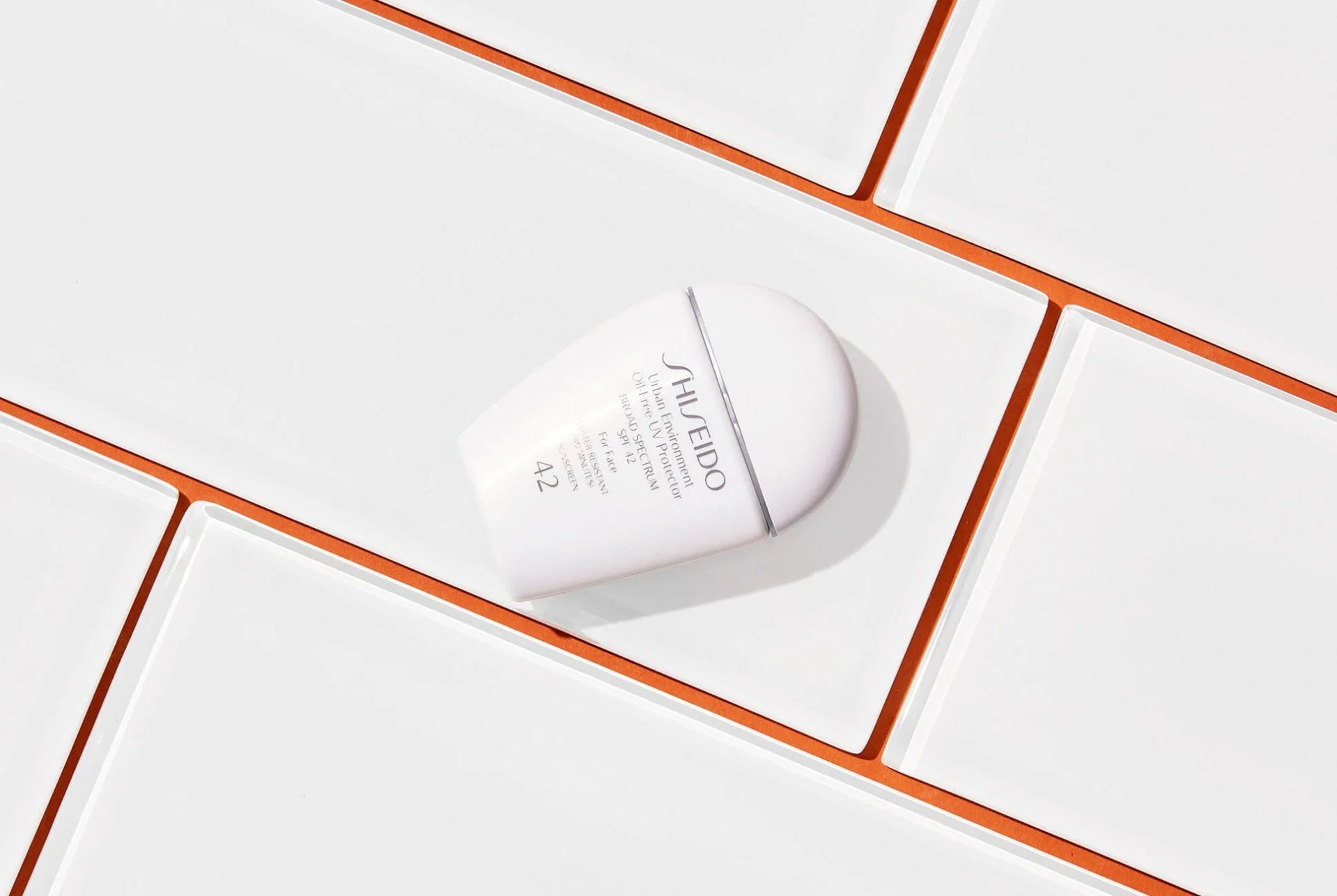 The-7-Best-Moisturizers-for-Oily-Skin-gear-patrol-shiseido